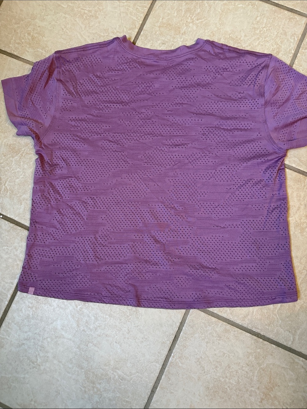 Lulu lemon crop top loose fitting, size 6 Women's Short Sleeve Active Tee - Picture 2 of 3